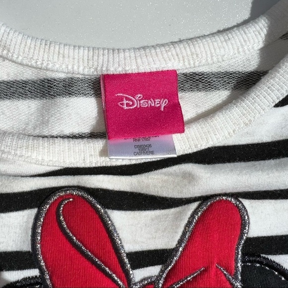 PLANNING a trip to Disney?  This is the perfect shirt/top for your little girl! - Picture 3 of 3